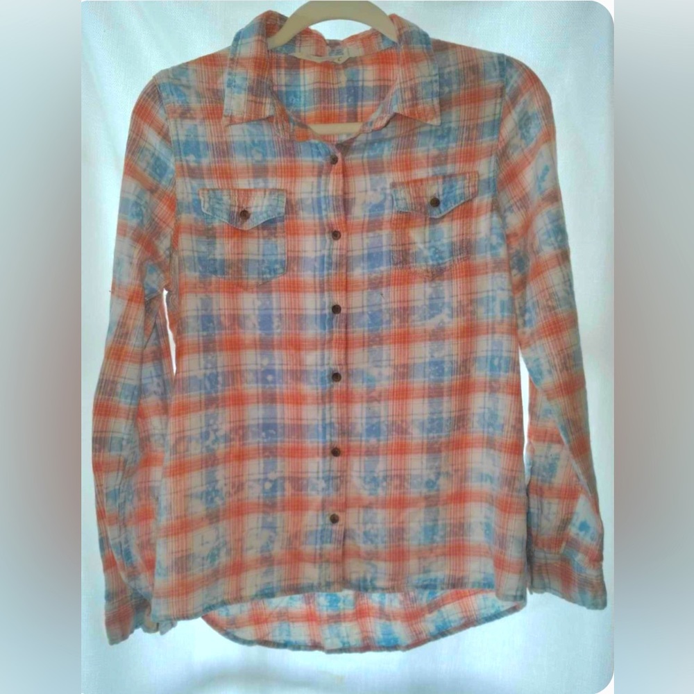 Brand: Vanilla Star. Soft Flannel long sleeve shirt.
